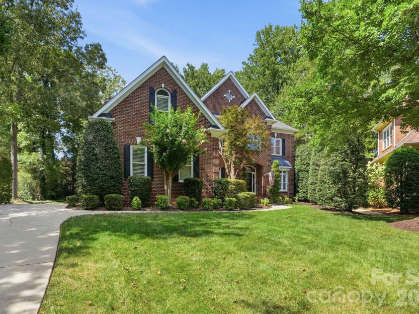 10904 Moran Lane, Charlotte, NC 28277.  MLS# CAR4403123, YatesRealty ID 37728. 