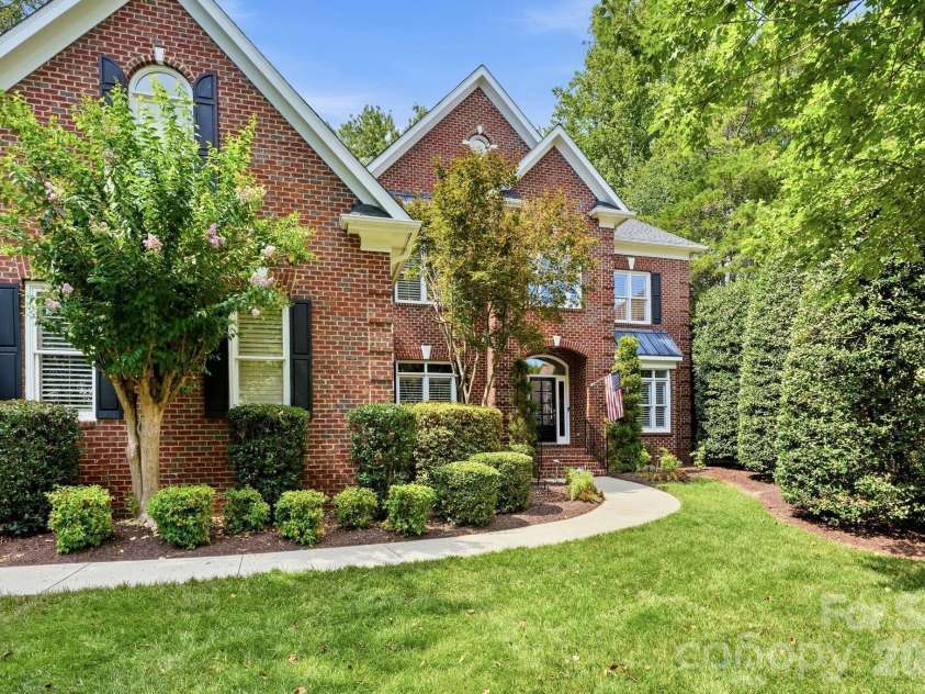 10904 Moran Lane, Charlotte, NC 28277.  MLS# CAR4403123, YatesRealty ID 37728. 