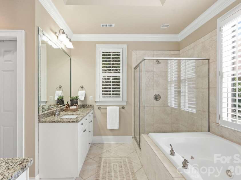 10904 Moran Lane, Charlotte, NC 28277.  MLS# CAR4403123, YatesRealty ID 37728. 
