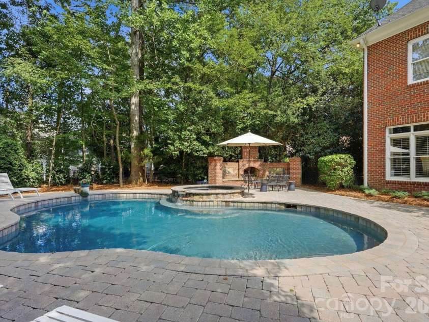 10904 Moran Lane, Charlotte, NC 28277.  MLS# CAR4403123, YatesRealty ID 37728. 
