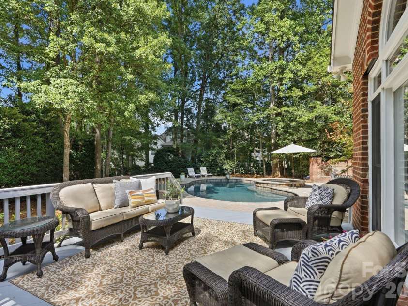 10904 Moran Lane, Charlotte, NC 28277.  MLS# CAR4403123, YatesRealty ID 37728. 