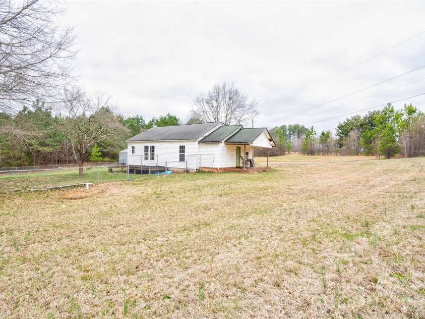 125 Church View Drive, Lawndale, NC 28090.  MLS# CAR4353387, YatesRealty ID 3773. Front Left