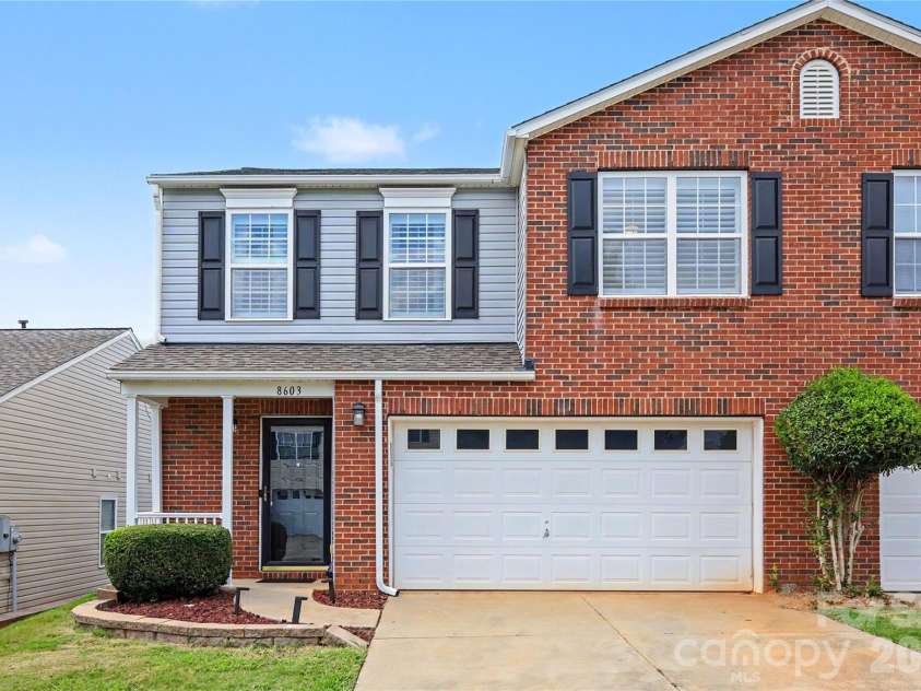8603 Westhope Street, Charlotte, NC 28216.  MLS# CAR4403812, YatesRealty ID 37731. 