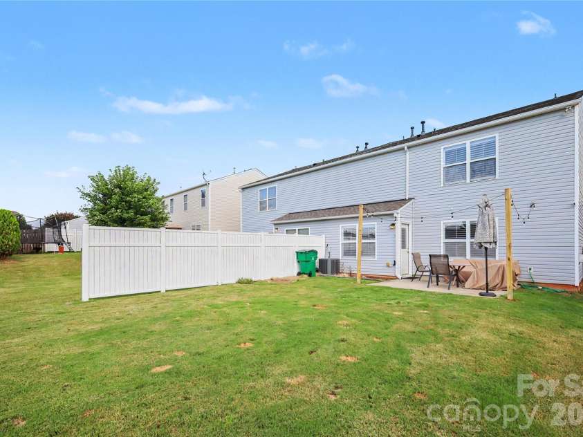 8603 Westhope Street, Charlotte, NC 28216.  MLS# CAR4403812, YatesRealty ID 37731. 