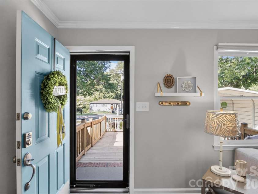 201-A Ewing Drive, Belmont, NC 28012.  MLS# CAR4403025, YatesRealty ID 37732. 