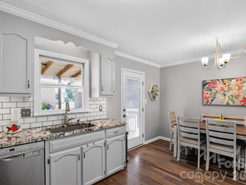 201-A Ewing Drive, Belmont, NC 28012.  MLS# CAR4403025, YatesRealty ID 37732. 