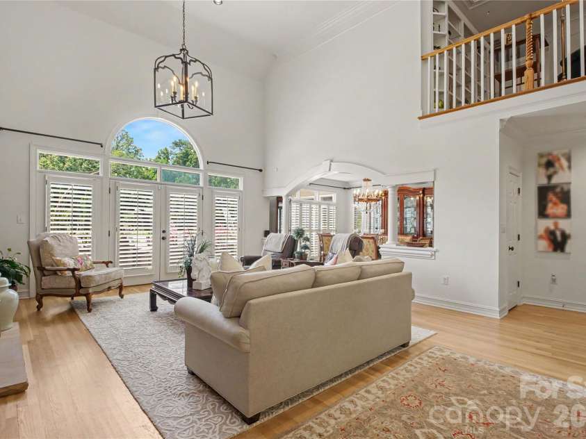 21300 Blakely Shores Drive, Cornelius, NC 28031.  MLS# CAR4404238, YatesRealty ID 37733. 