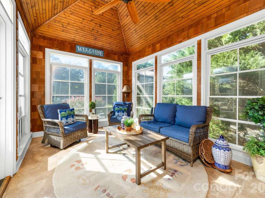 21300 Blakely Shores Drive, Cornelius, NC 28031.  MLS# CAR4416103, YatesRealty ID 37733. Enclosed sunroom