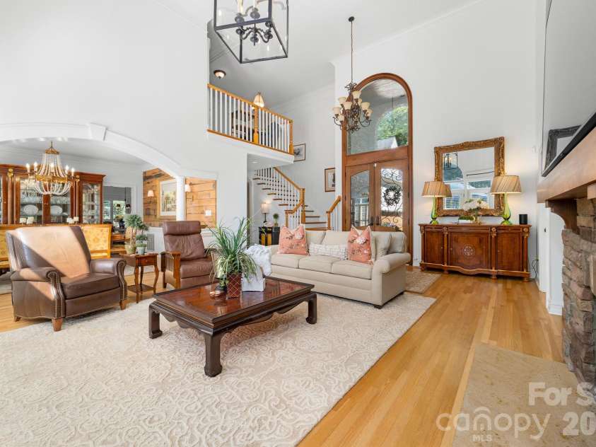 21300 Blakely Shores Drive, Cornelius, NC 28031.  MLS# CAR4416103, YatesRealty ID 37733. Open floor plan