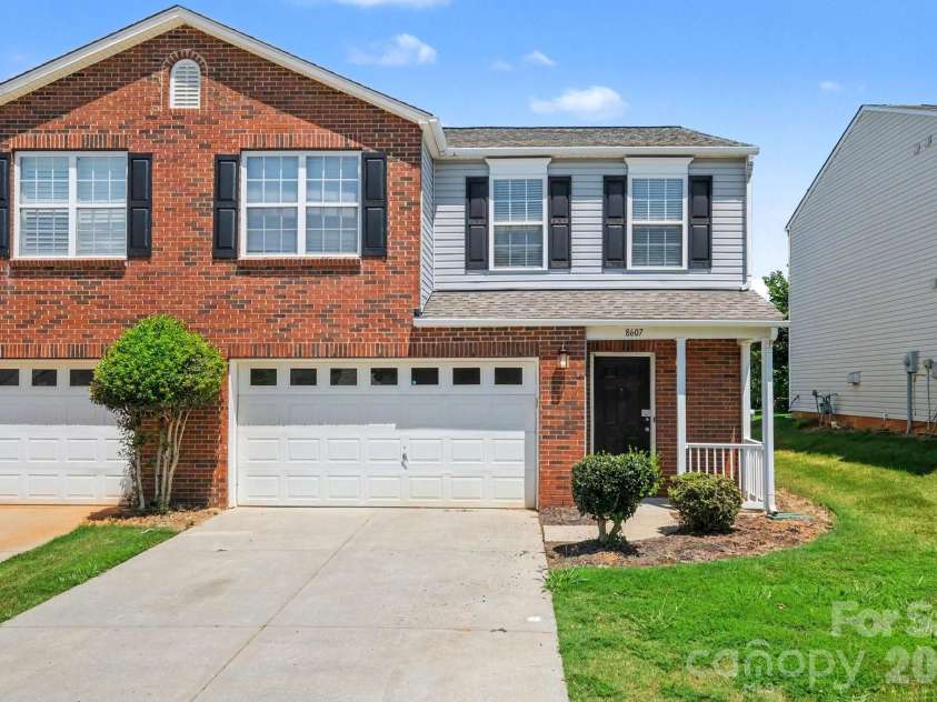 8607 Westhope Street, Charlotte, NC 28216.  MLS# CAR4404616, YatesRealty ID 37734. 