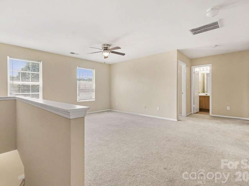 8607 Westhope Street, Charlotte, NC 28216.  MLS# CAR4404616, YatesRealty ID 37734. 