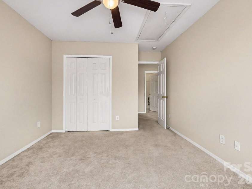 8607 Westhope Street, Charlotte, NC 28216.  MLS# CAR4404616, YatesRealty ID 37734. 