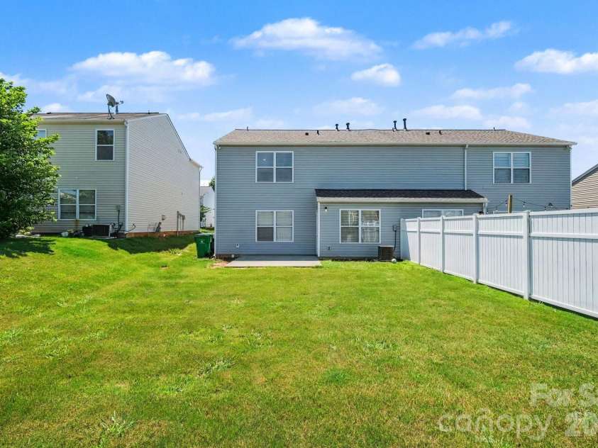 8607 Westhope Street, Charlotte, NC 28216.  MLS# CAR4404616, YatesRealty ID 37734. 