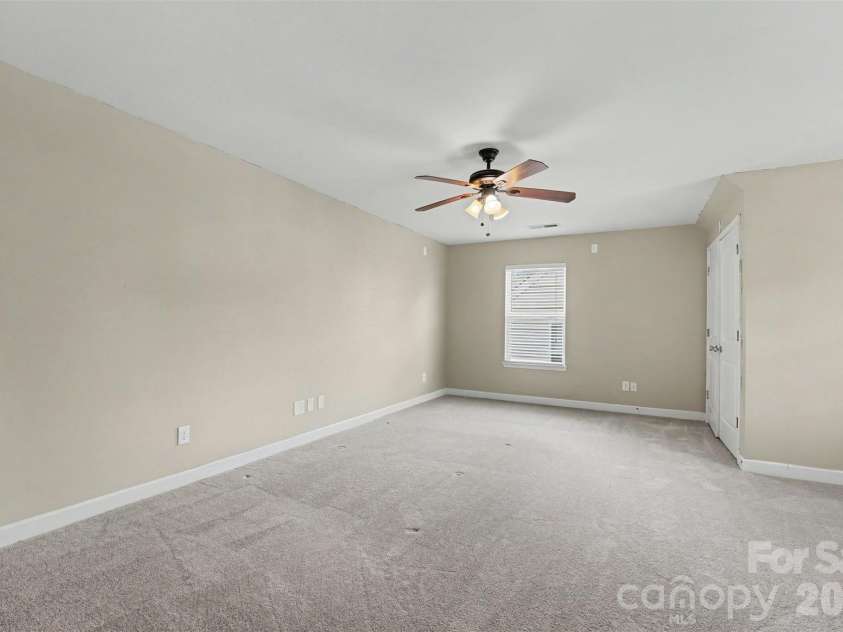 17321 Caldwell Track Drive, Huntersville, NC 28078.  MLS# CAR4386163, YatesRealty ID 37735. 
