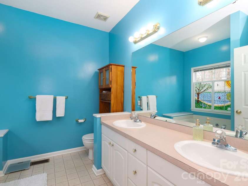 2601 Rustic Ridge Court, Charlotte, NC 28270.  MLS# CAR4346478, YatesRealty ID 37736. Primary Bath includes a Double Vanity
