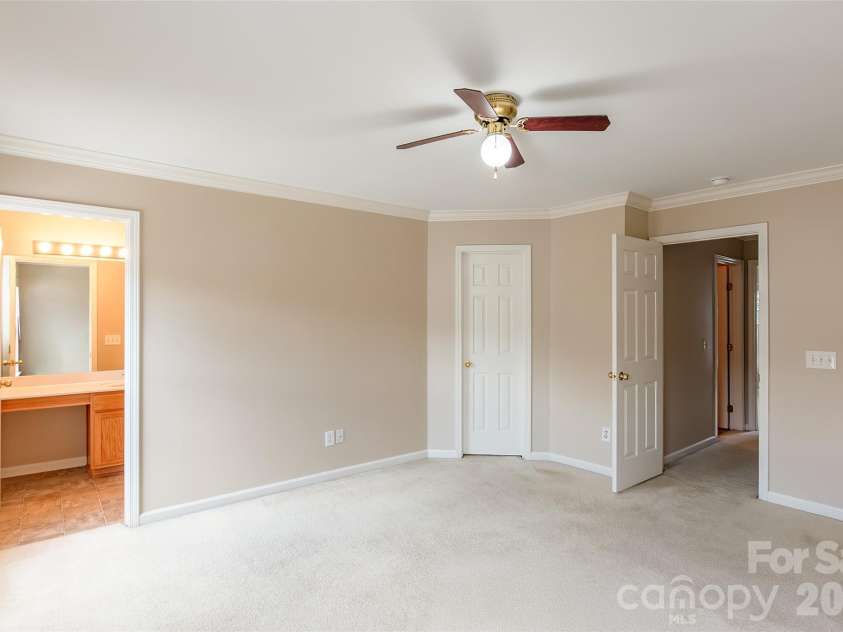 856 Dillard Road, Rock Hill, SC 29730.  MLS# CAR4404425, YatesRealty ID 37737. Primary bedroom