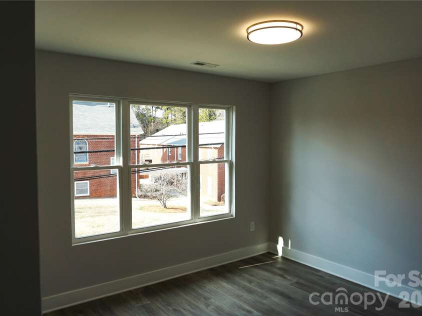 132 Glenn Avenue, Kannapolis, NC 28081.  MLS# CAR4343925, YatesRealty ID 3774. 