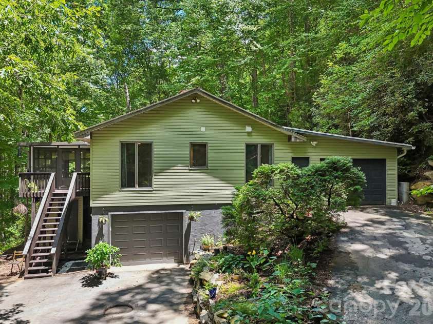 637 Cascade Lake Road, Pisgah Forest, NC 28768.  MLS# CAR4404982, YatesRealty ID 37740. 