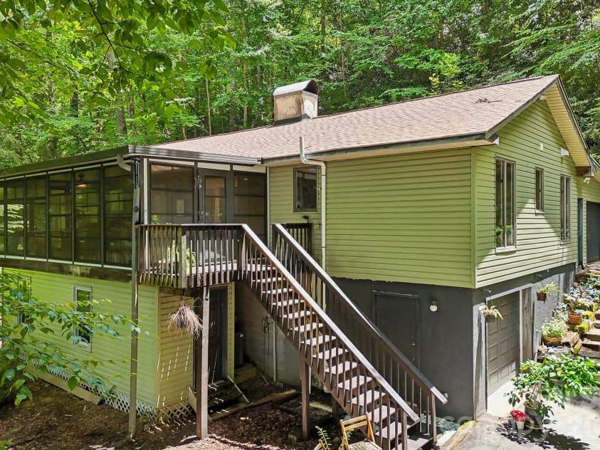 637 Cascade Lake Road, Pisgah Forest, NC 28768.  MLS# CAR4404982, YatesRealty ID 37740. 