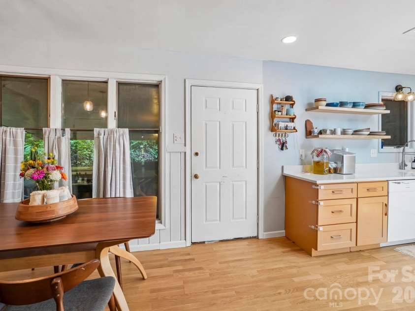 637 Cascade Lake Road, Pisgah Forest, NC 28768.  MLS# CAR4404982, YatesRealty ID 37740. 