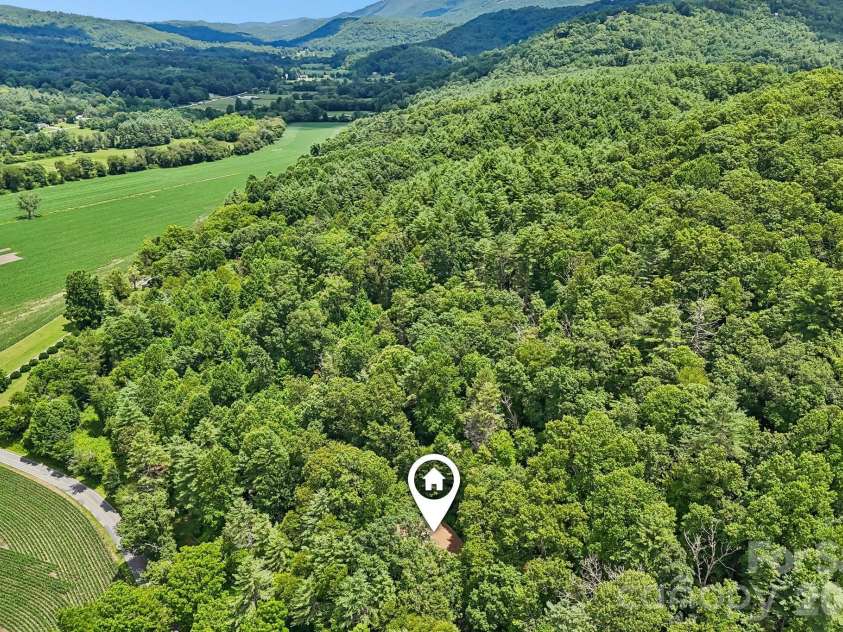 637 Cascade Lake Road, Pisgah Forest, NC 28768.  MLS# CAR4404982, YatesRealty ID 37740. 