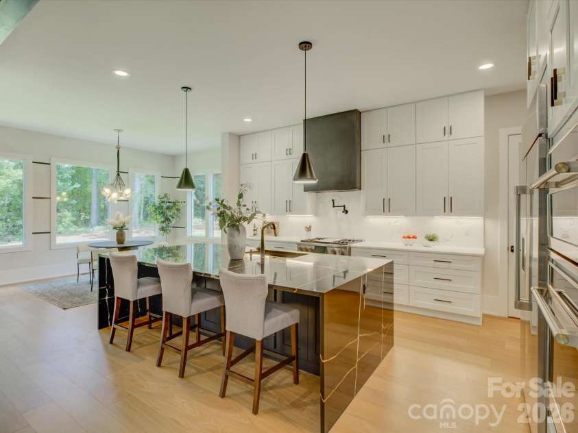 1016 Sherringham Way, Waxhaw, NC 28173.  MLS# CAR4393458, YatesRealty ID 37742. 
