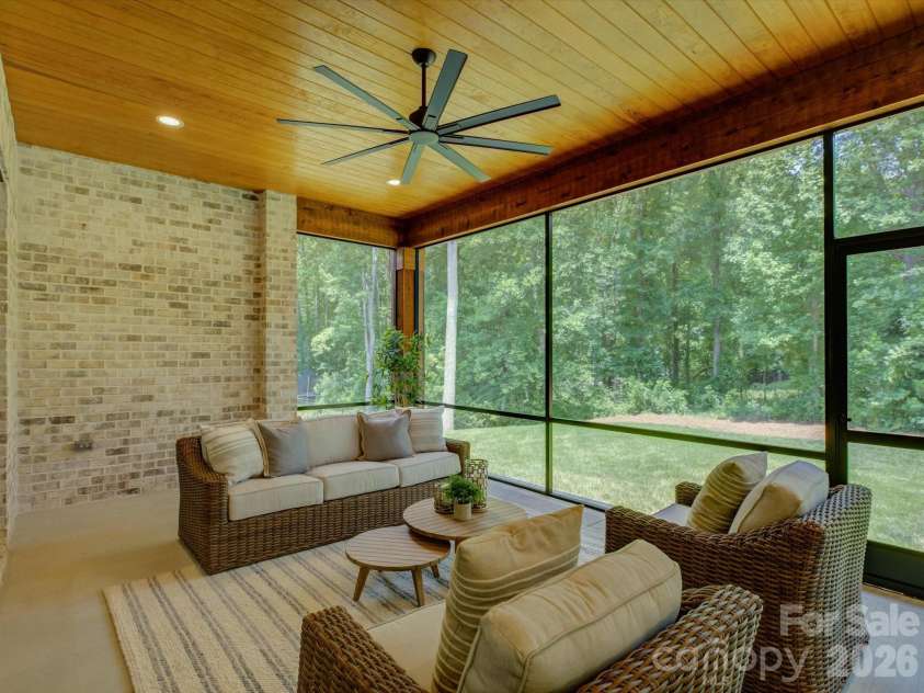 1016 Sherringham Way, Waxhaw, NC 28173.  MLS# CAR4393458, YatesRealty ID 37742. 