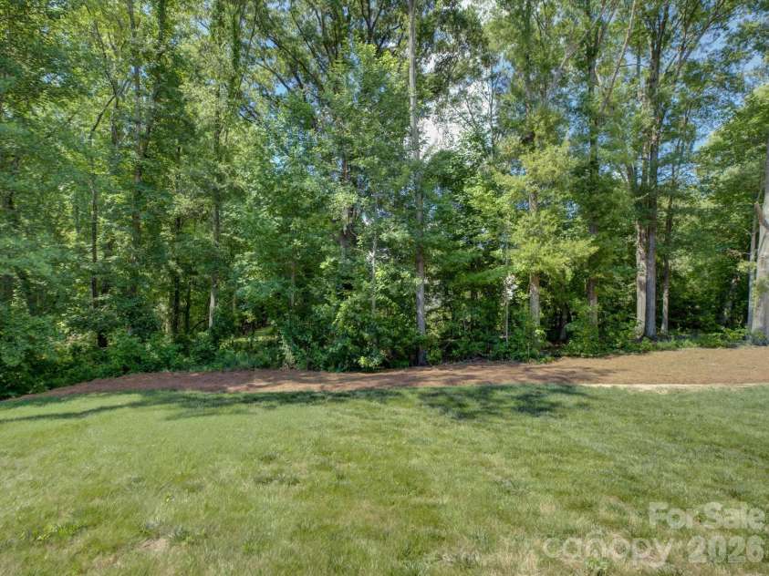 1016 Sherringham Way, Waxhaw, NC 28173.  MLS# CAR4393458, YatesRealty ID 37742. 
