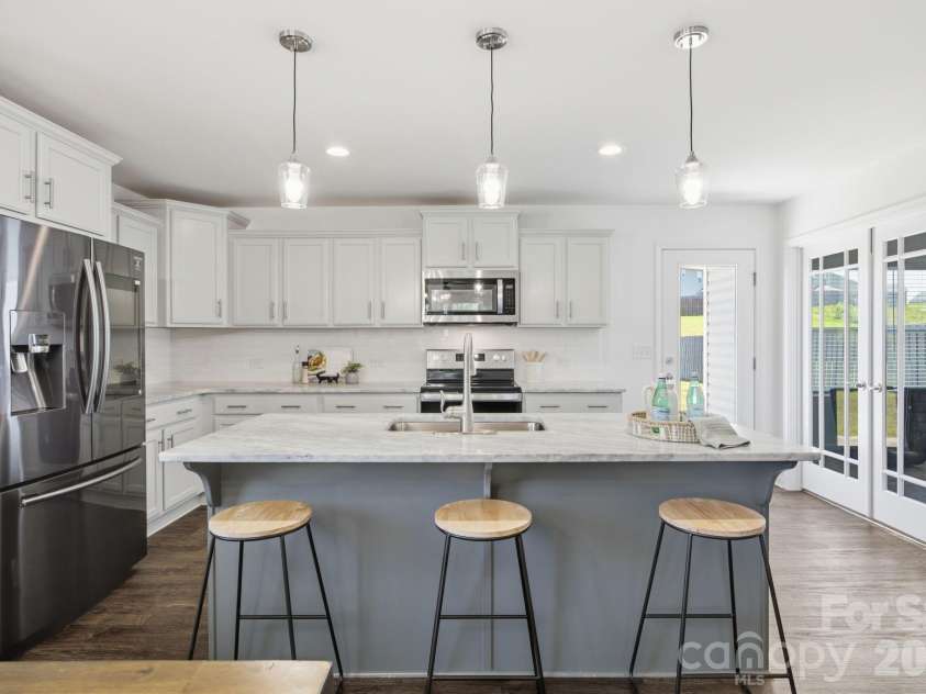 134 Clove Hitch Drive, Statesville, NC 28677.  MLS# CAR4393006, YatesRealty ID 37743. Kitchen - Main