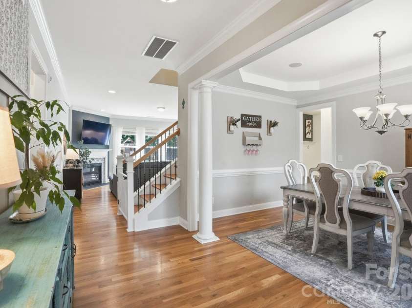 10420 Daufuskie Drive, Charlotte, NC 28278.  MLS# CAR4394078, YatesRealty ID 37744. 