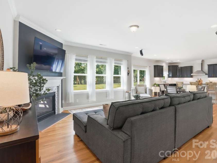 10420 Daufuskie Drive, Charlotte, NC 28278.  MLS# CAR4394078, YatesRealty ID 37744. 
