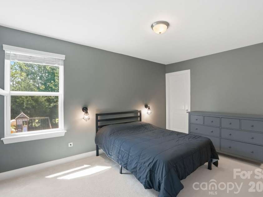 10420 Daufuskie Drive, Charlotte, NC 28278.  MLS# CAR4394078, YatesRealty ID 37744. 