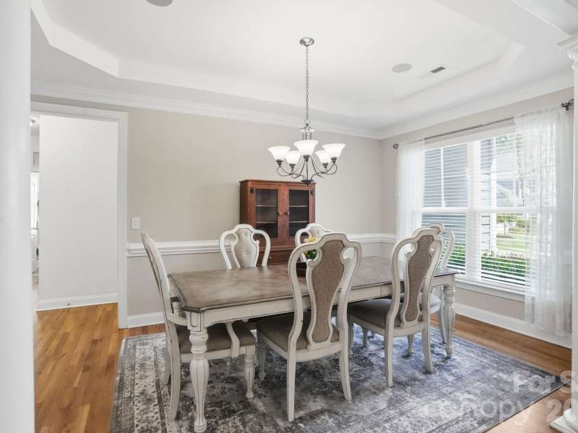 10420 Daufuskie Drive, Charlotte, NC 28278.  MLS# CAR4394078, YatesRealty ID 37744. Dining room