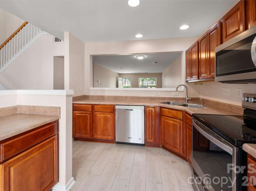 4815 Grier Farm Lane, Charlotte, NC 28270.  MLS# CAR4397609, YatesRealty ID 37745. 