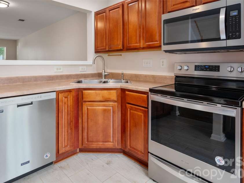 4815 Grier Farm Lane, Charlotte, NC 28270.  MLS# CAR4397609, YatesRealty ID 37745. 
