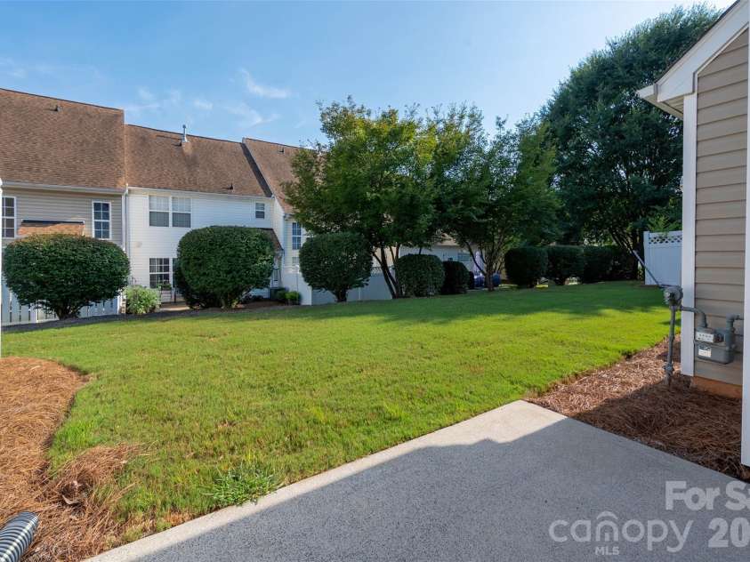 4815 Grier Farm Lane, Charlotte, NC 28270.  MLS# CAR4397609, YatesRealty ID 37745. 