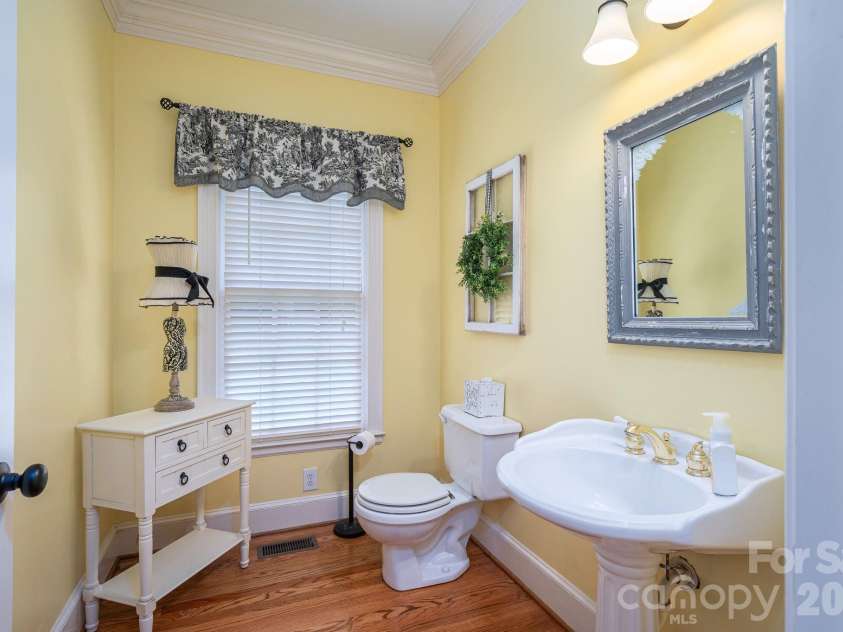 1259 Dorchester Road, Gastonia, NC 28056.  MLS# CAR4397165, YatesRealty ID 37746. 