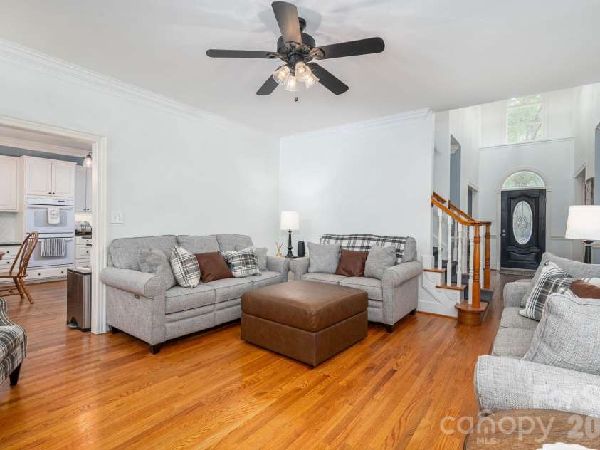 1259 Dorchester Road, Gastonia, NC 28056.  MLS# CAR4397165, YatesRealty ID 37746. 