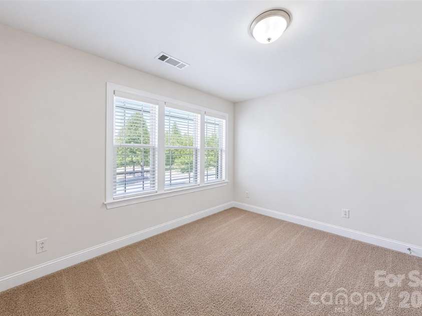 119 Heron Cove Loop, Mooresville, NC 28117.  MLS# CAR4394685, YatesRealty ID 37747. 