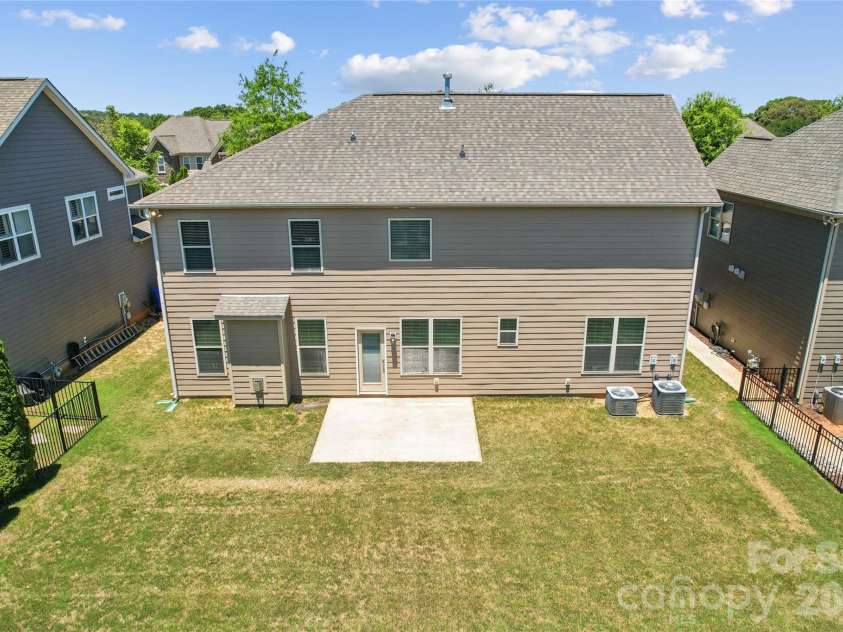 119 Heron Cove Loop, Mooresville, NC 28117.  MLS# CAR4394685, YatesRealty ID 37747. 