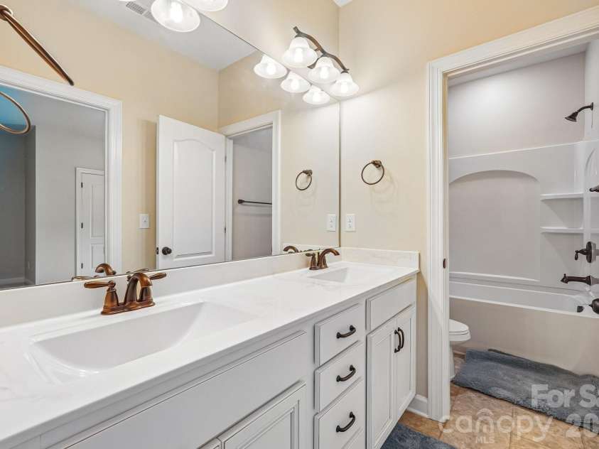 8337 Breton Way, Harrisburg, NC 28075.  MLS# CAR4397904, YatesRealty ID 37749. 