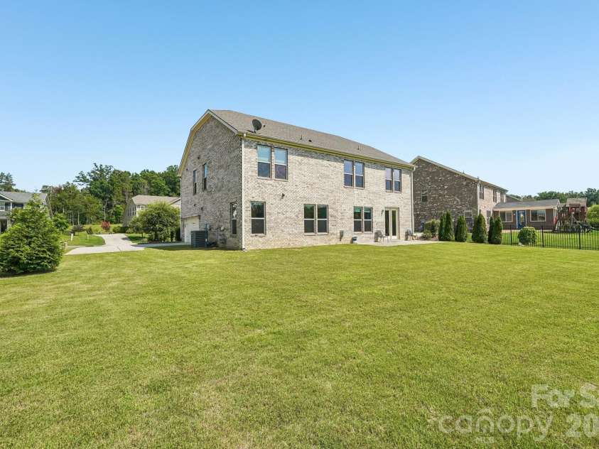8337 Breton Way, Harrisburg, NC 28075.  MLS# CAR4397904, YatesRealty ID 37749. 