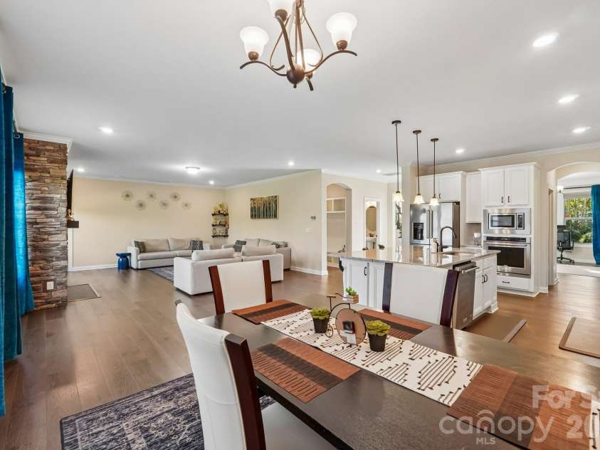 8337 Breton Way, Harrisburg, NC 28075.  MLS# CAR4397904, YatesRealty ID 37749. 