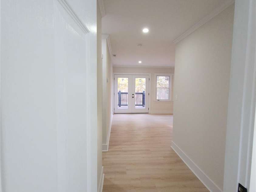 200 HillCrest Avenue, Hickory, NC 28601.  MLS# CAR4227307, YatesRealty ID 3775. Hall To Primary From Living Area