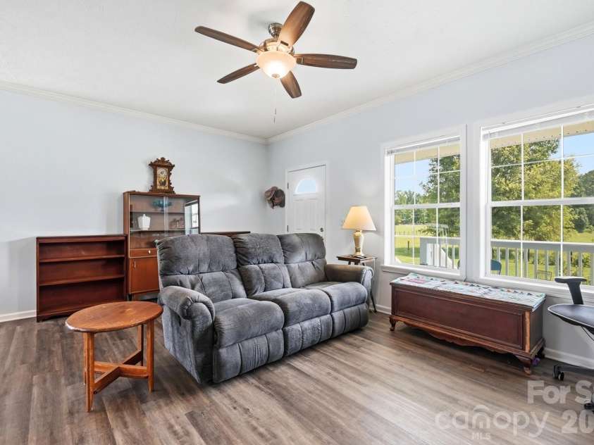 650 Daves Road, York, SC 29745.  MLS# CAR4392706, YatesRealty ID 37751. 