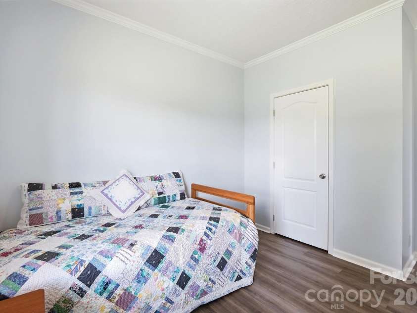 650 Daves Road, York, SC 29745.  MLS# CAR4392706, YatesRealty ID 37751. 