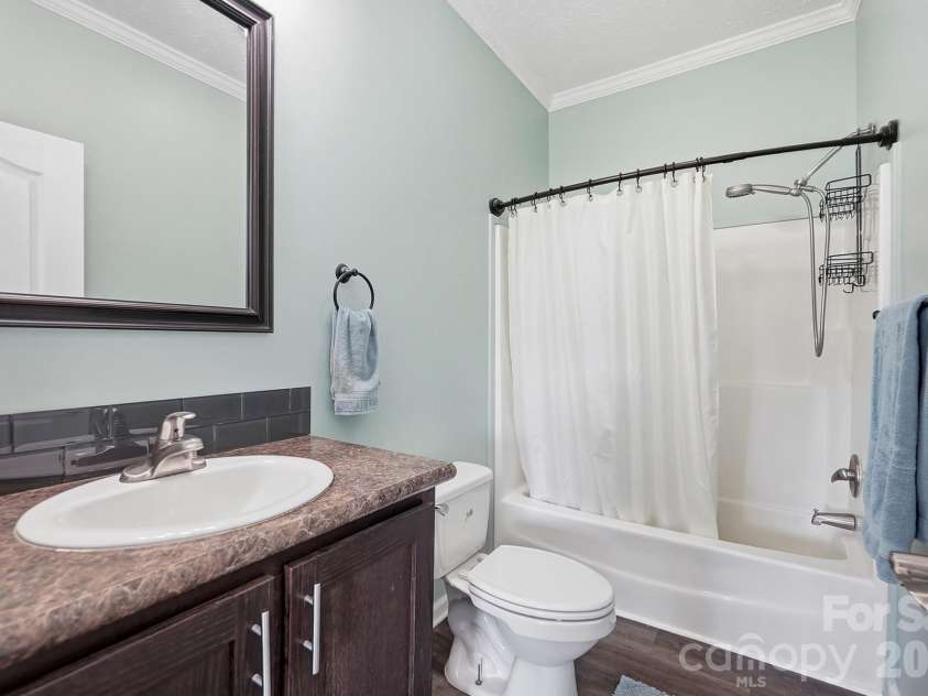 650 Daves Road, York, SC 29745.  MLS# CAR4392706, YatesRealty ID 37751. 