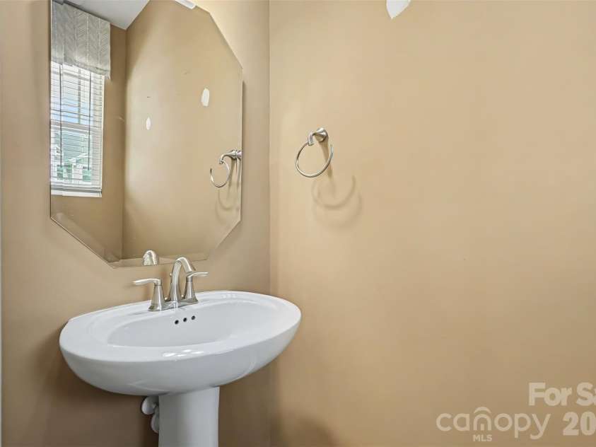 5622 De Vere Drive, Indian Land, SC 29707.  MLS# CAR4400884, YatesRealty ID 37752. 