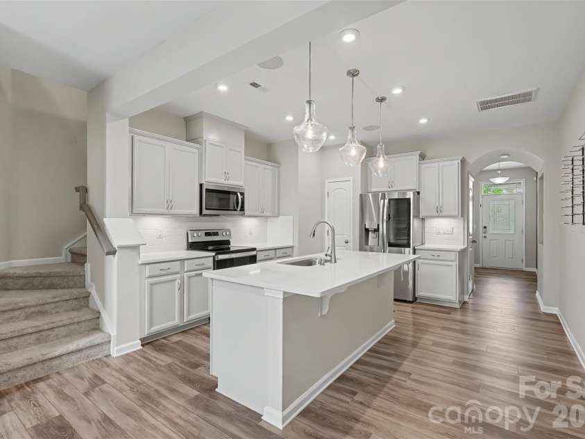5622 De Vere Drive, Indian Land, SC 29707.  MLS# CAR4400884, YatesRealty ID 37752. 