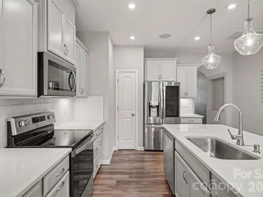 5622 De Vere Drive, Indian Land, SC 29707.  MLS# CAR4400884, YatesRealty ID 37752. 